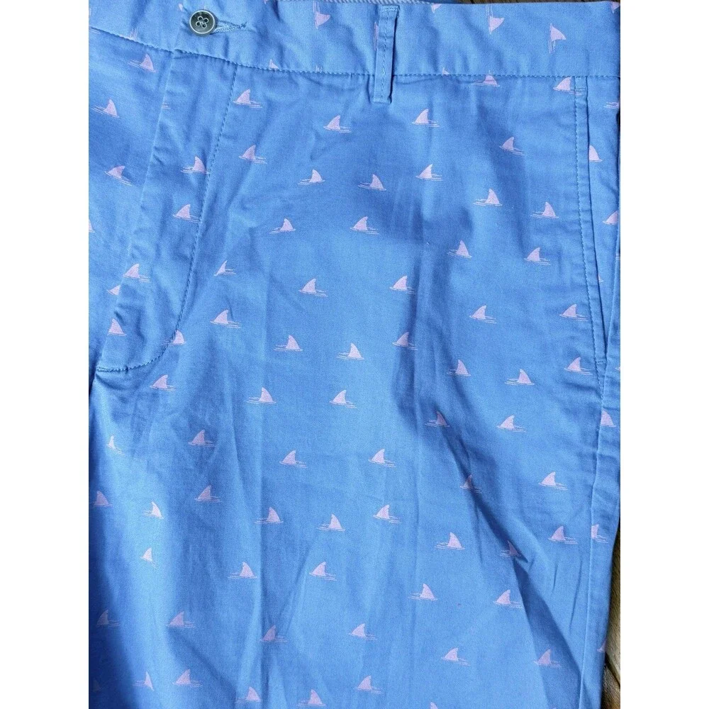Peter Millar Shorts Mens 38 Performance Golf Blue Shark Fin Print Stretch Summer